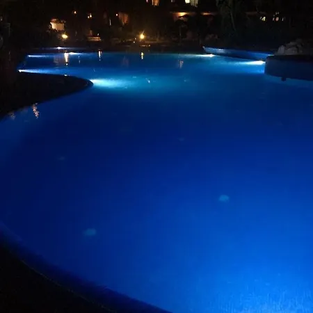 Limnaria Gardens G2